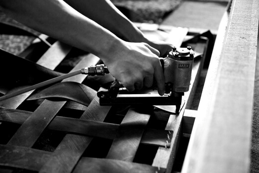 科技布沙發相關 采邑傢俱沙發組裝與品檢